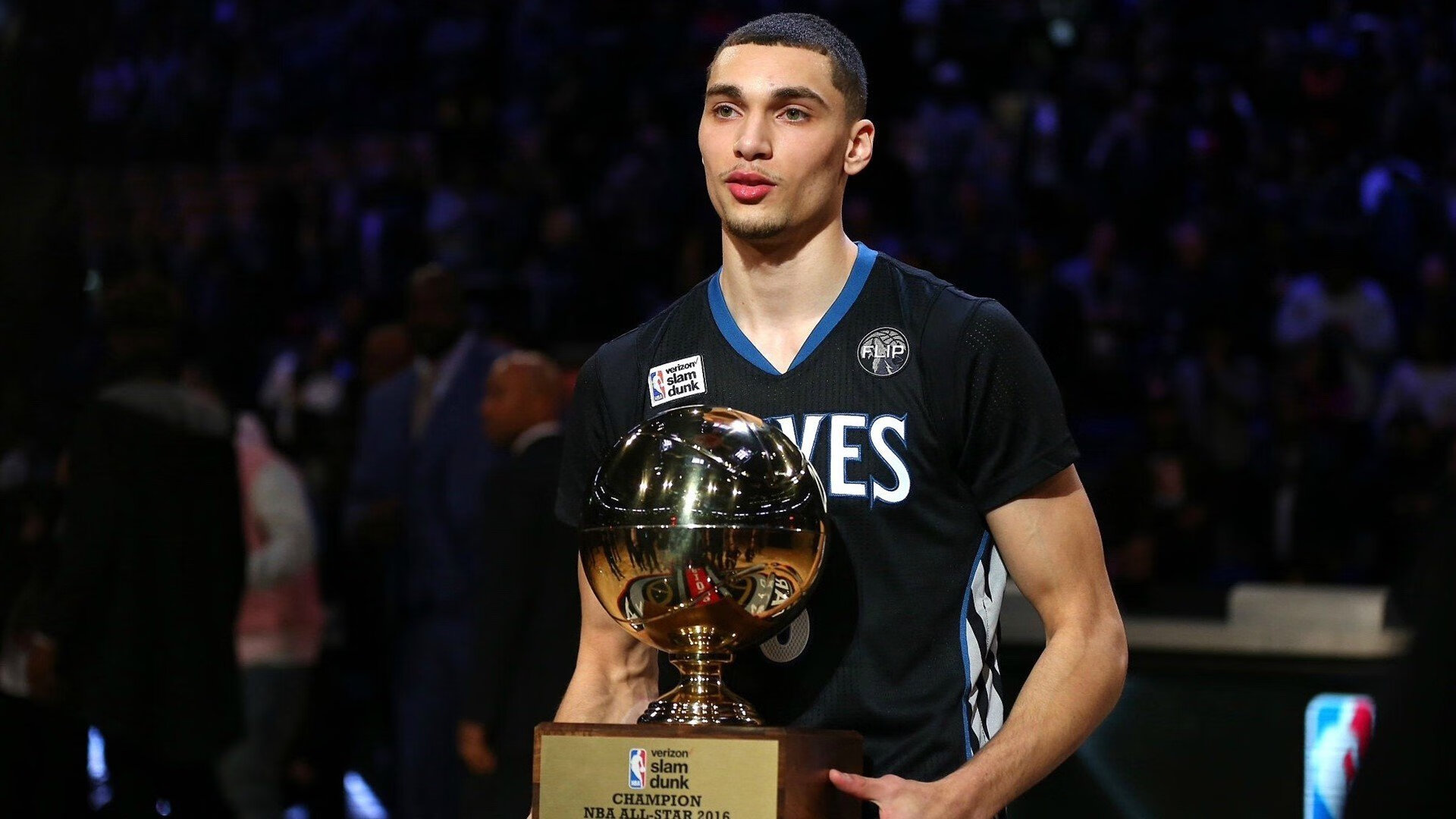 比赛走势一手掌控,小贾伦引领新疆队末节带走爵士