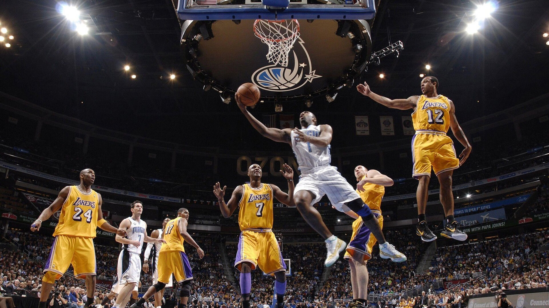 福克斯的不落之灯，NBA季后赛之夜的唯一性坚守